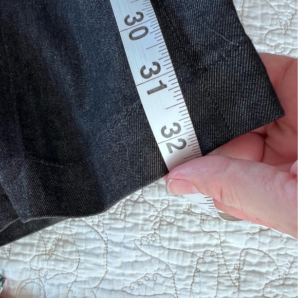 Talbots Women’s Signature Flare Jean Dark Wash size 8 - Picture 12 of 12